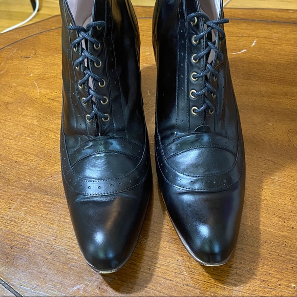 Fluevog Teapot Lady Grey boots - Picture 4 of 8